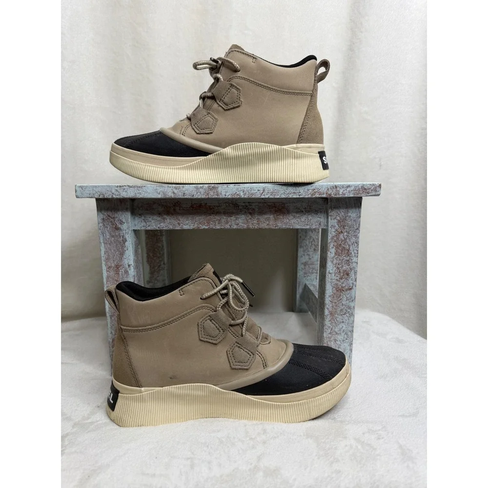 Sorel Out N About Classic Duck Boot Womens 9 Khaki Black NL5153-264 Waterproof‎